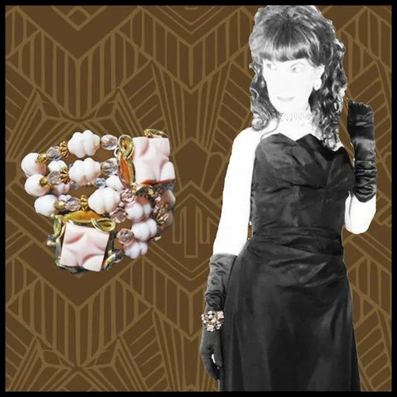 50s Style Pale Pink Beaded Retro Blush Wrap Cuff Bracelet - Picture 6 of 9